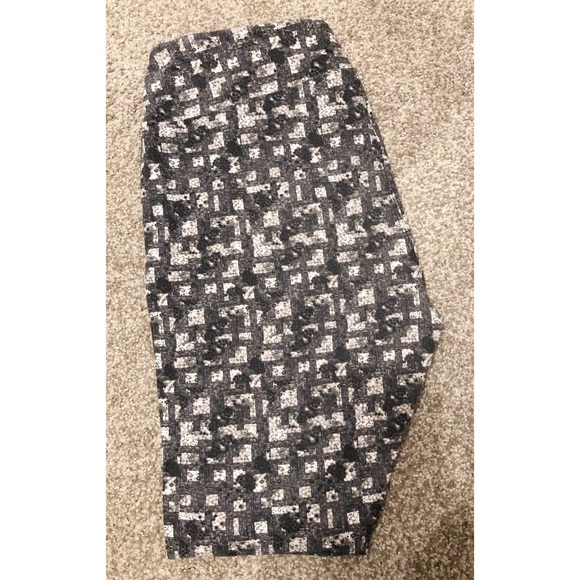 LuLaRoe Pants - LuLaRoe TC Leggings
